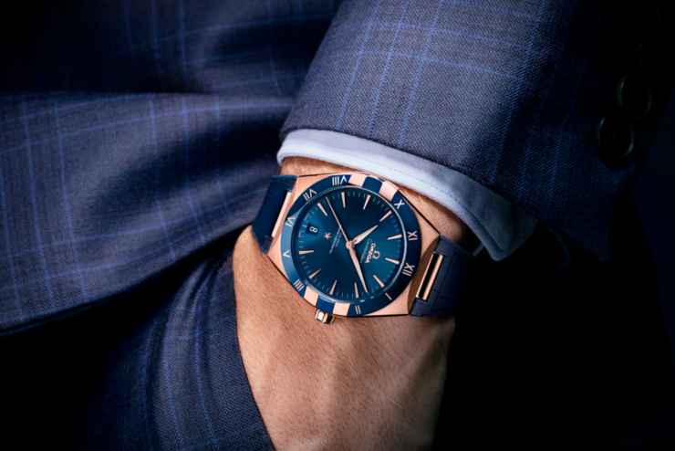 James Bond controlla il tempo | Ecco quali sono i suoi orologi particolari