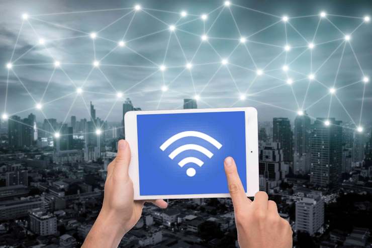 Intrusi nella rete Wi-Fi che rallentano la connessione | Ecco come scoprirli